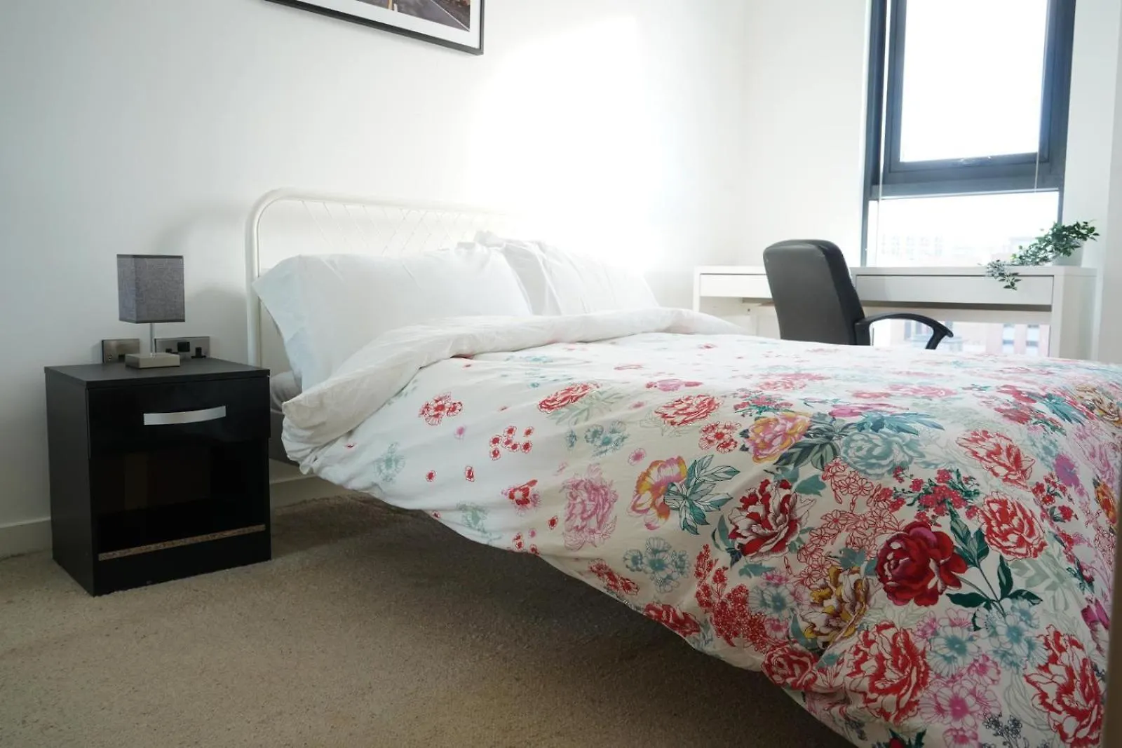 Inviting 2-Bed Apartment In שפילד 0*,  בריטניה